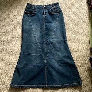 Defuze Long Flare Dark Demin Skirt